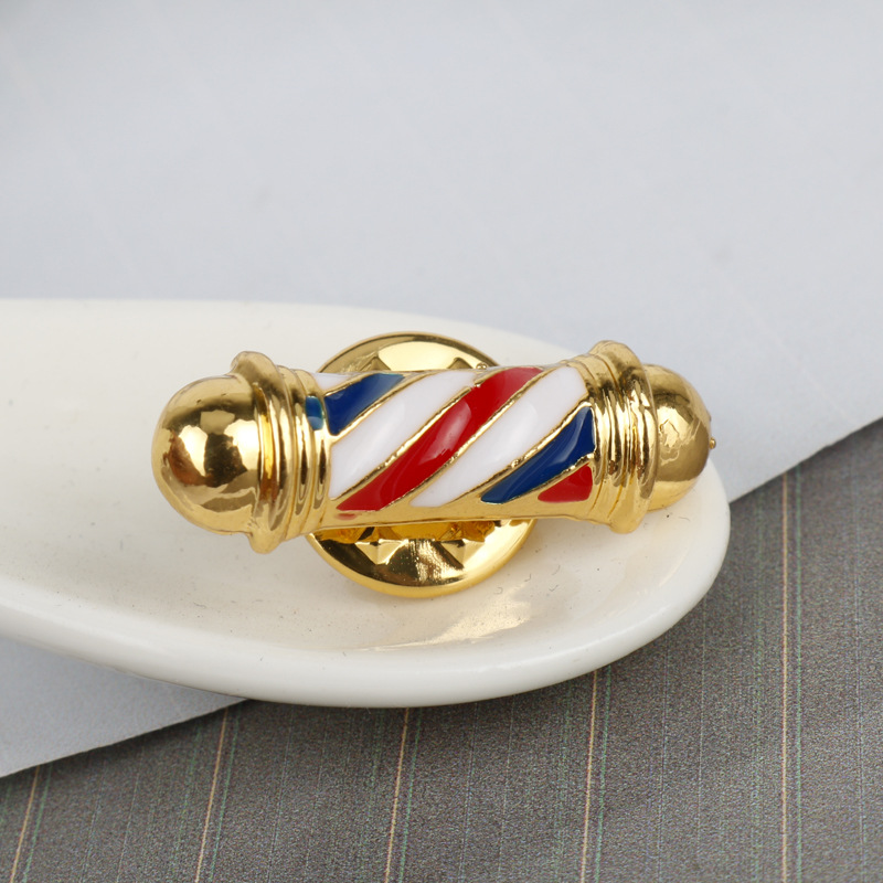Broche de insignia clásico, Pi - Model Kit Clipper reseña y precio