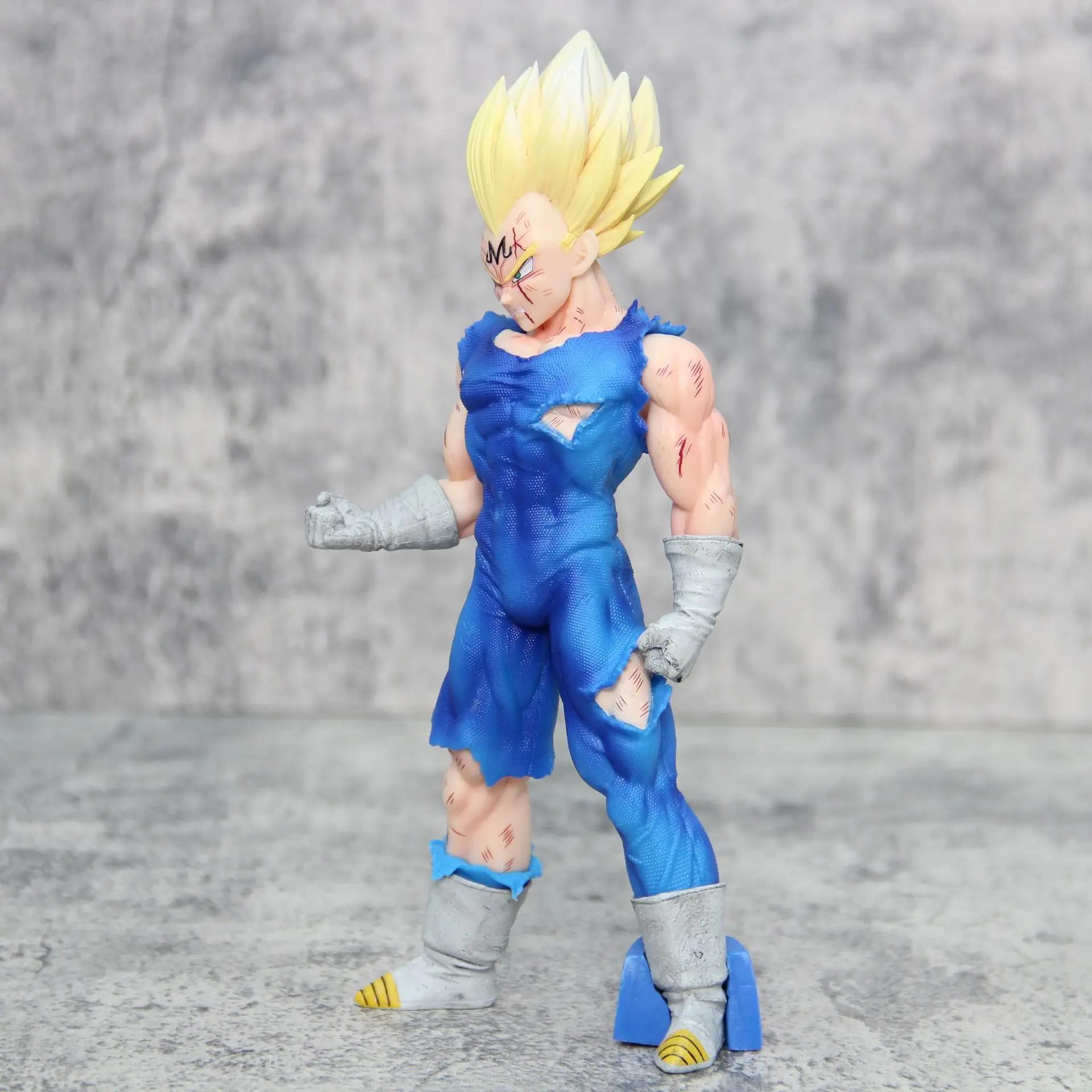 Figura de Acción de Vegeta Maj - Model Kit Vegito reseña y precio