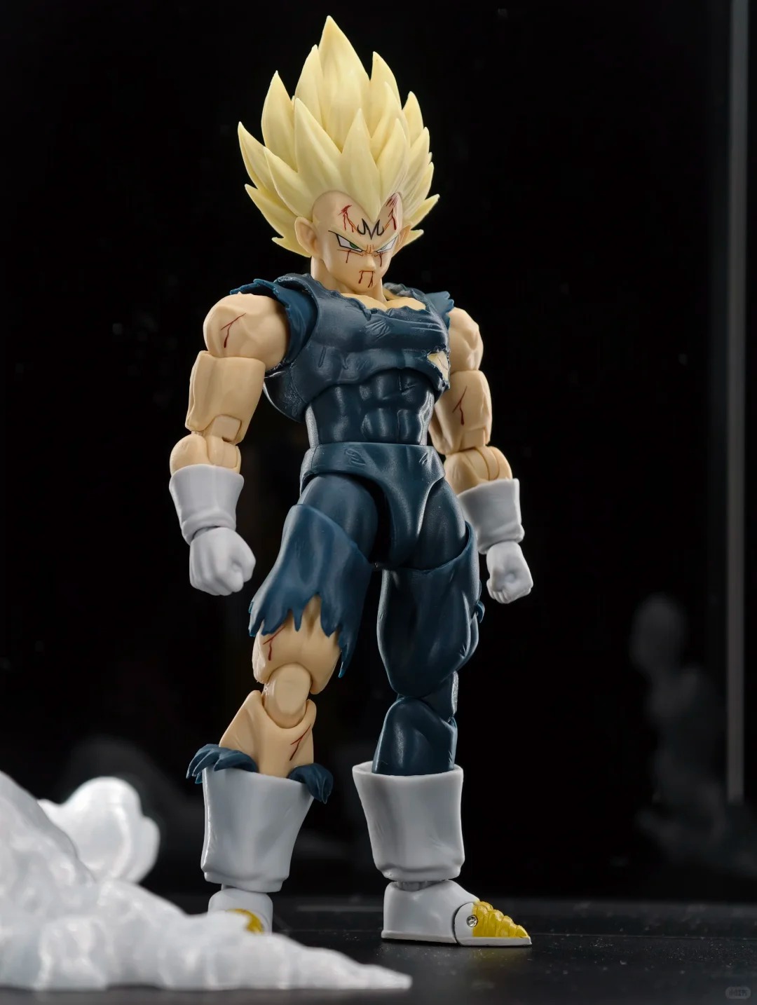 En stock: Figura de acción de  - Model Kit Vegito reseña y precio