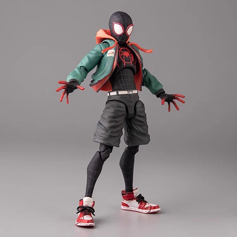 Sv acción Spiderman Miles Mora - Model Kit Thousand Sunny reseña y precio