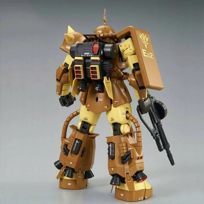 En stock, Bandai Gundam MG 1/1 - Model Kit Zaku reseña y precio
