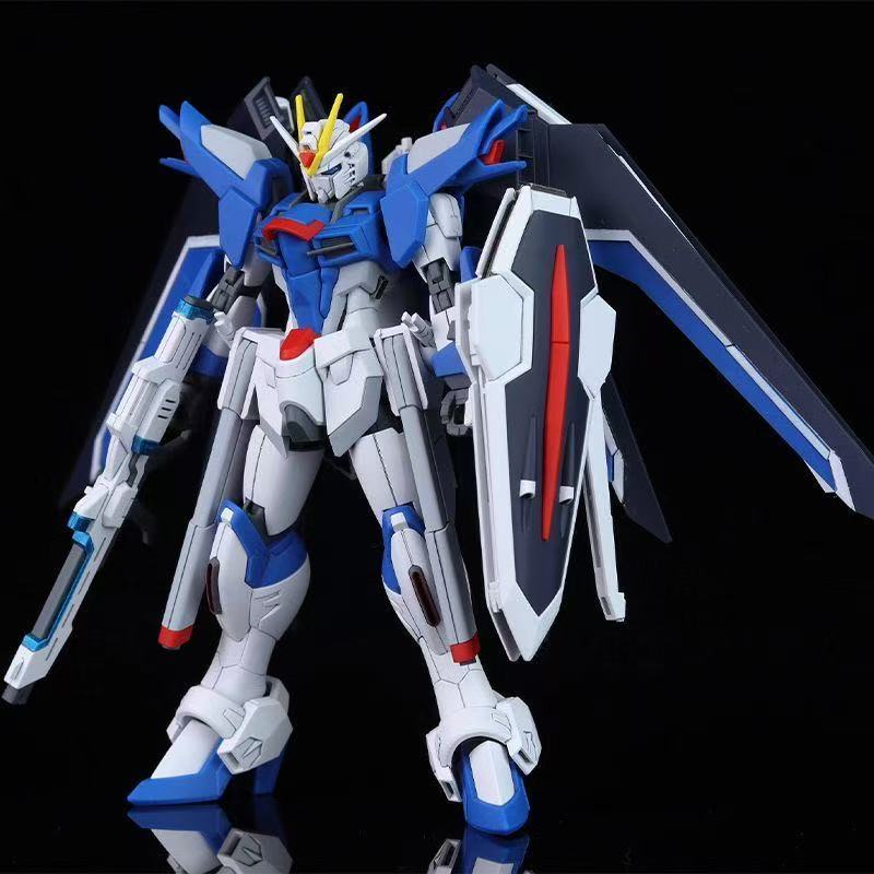HG STTS-909 Rising Freedom Gun - Model Kit Hg reseña y precio